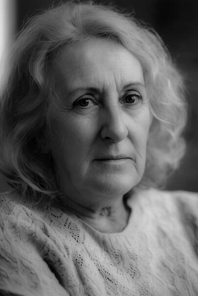 Liz Kaydos Liz Kaydos